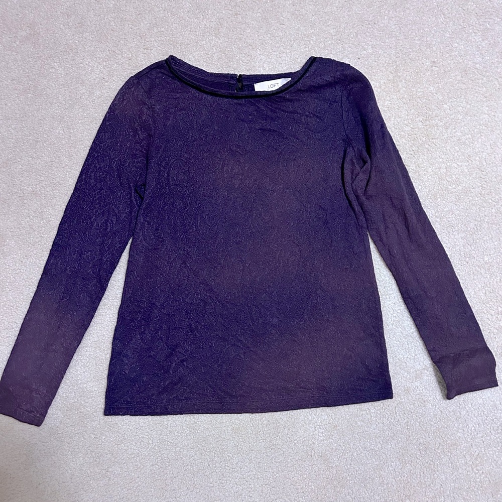 Ann Taylor LOFT Ladies Top